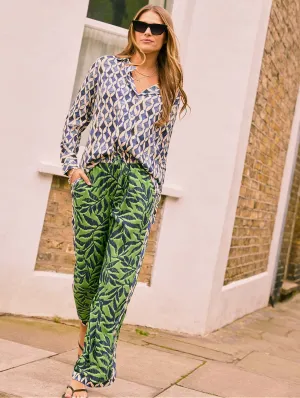 Elin LENZING™ ECOVERO™ Trousers | Green Foliage