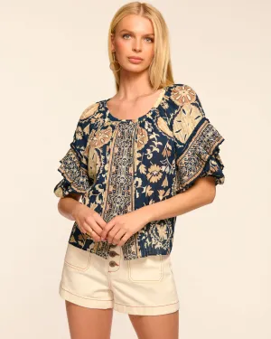 Rebeca Scoop Neck Blouse