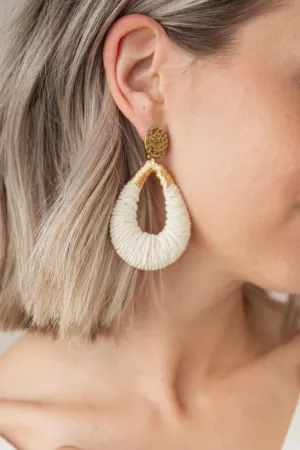 Rotan Drop Beige/Gold - Oorbellen