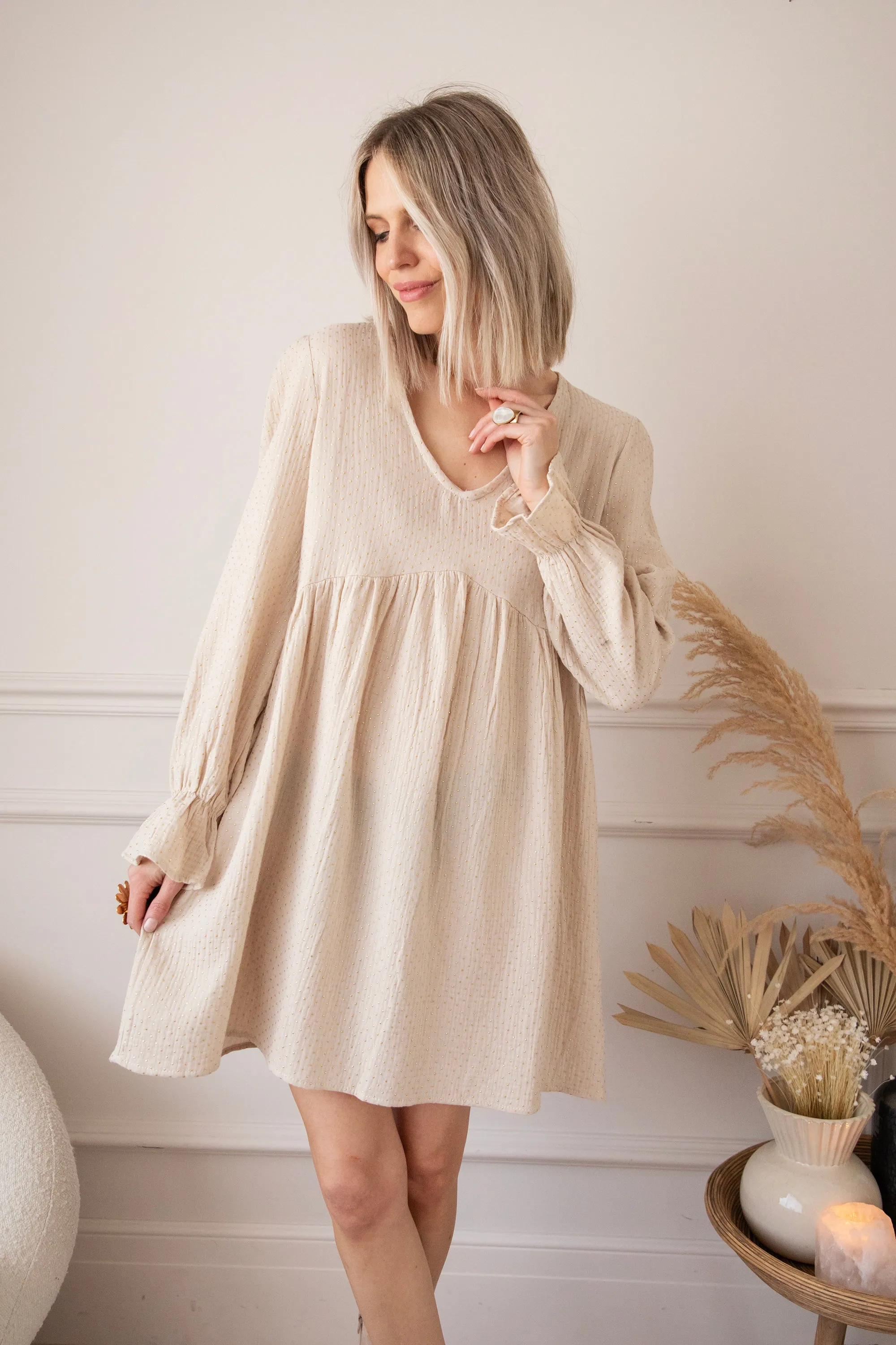 Shine Like Gold Beige - Jurk