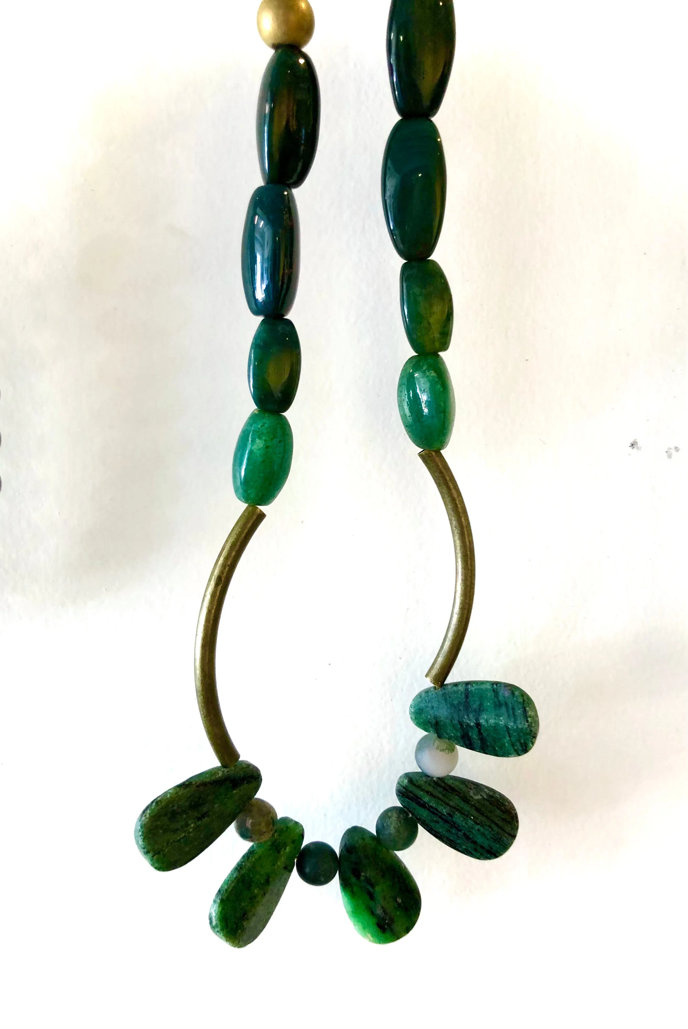 Stone balance pendant