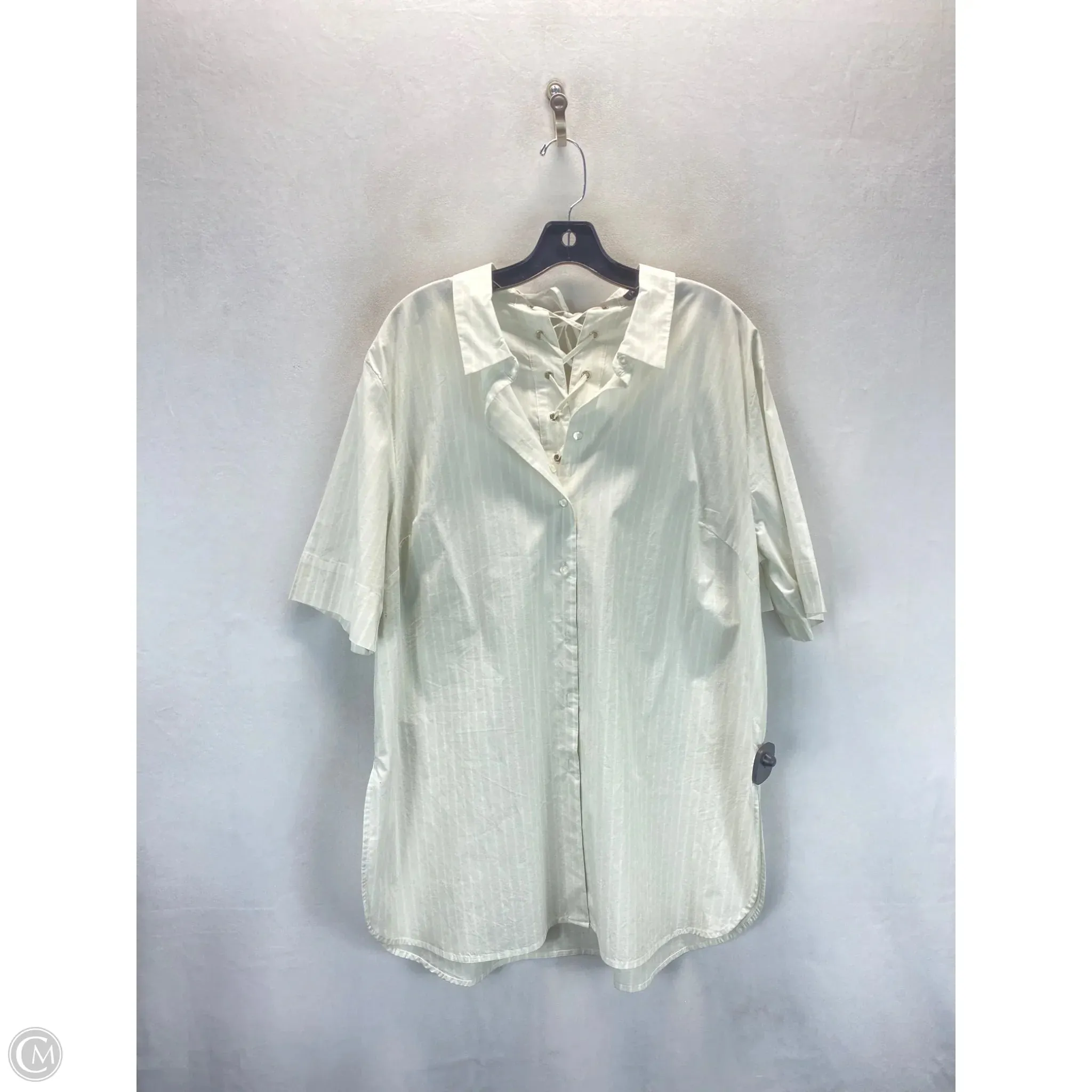 Top Short Sleeve By Lane Bryant In Striped Pattern, Size: 16