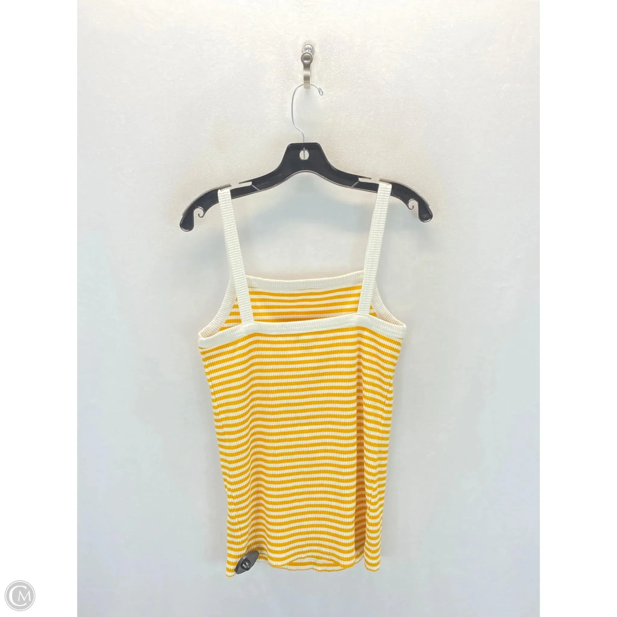 Top Sleeveless By Old Navy In Yellow, Size: L
