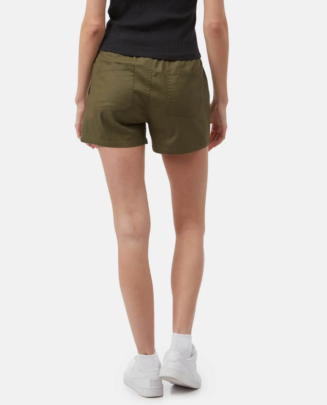 Women Cotton Regular Fit Solid Shorts