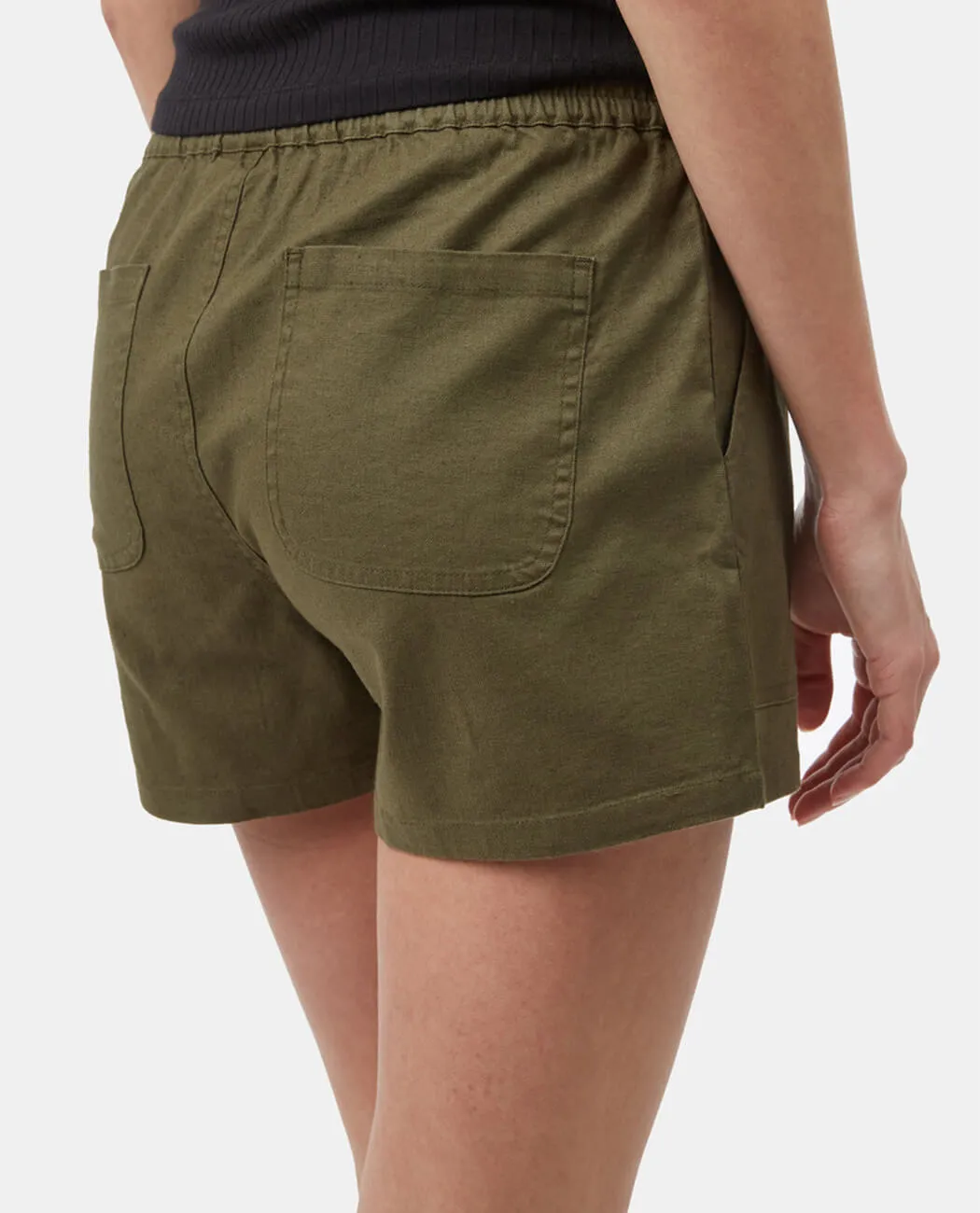 Women Cotton Regular Fit Solid Shorts