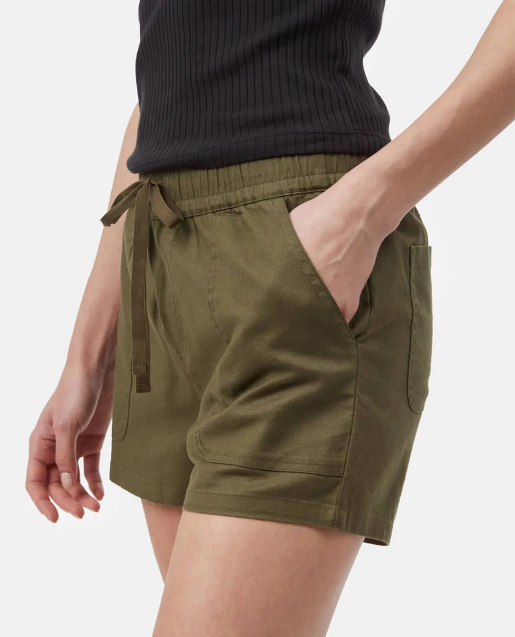 Women Cotton Regular Fit Solid Shorts
