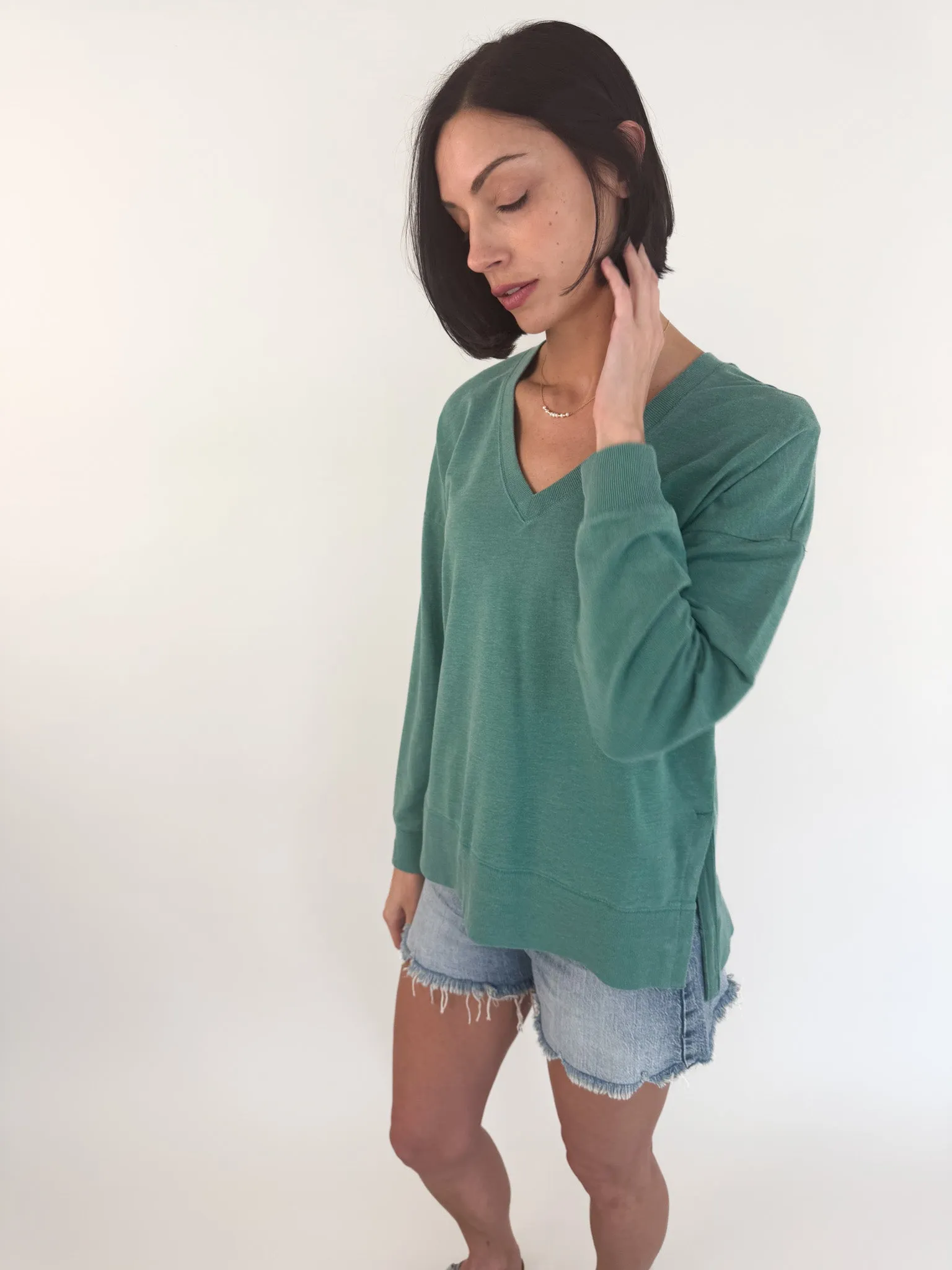 [Z Supply] Modern V-Neck Weekender